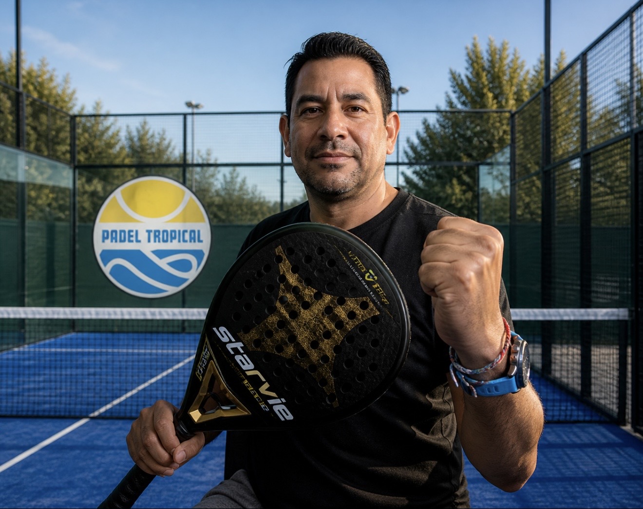 How to Hold a Padel Racket: Grip Guide for Beginners