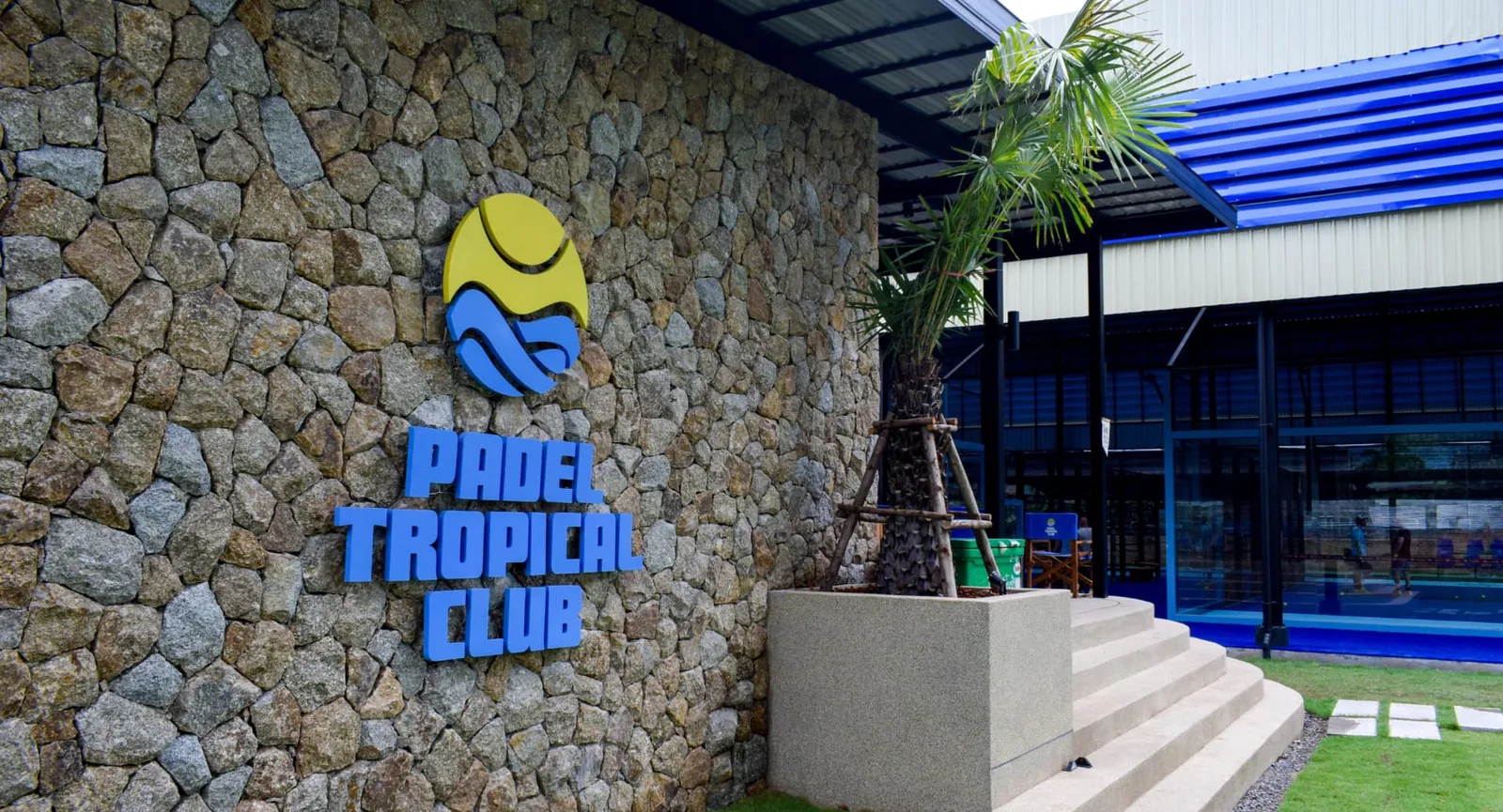 PADEL COURT RENTAL · KOH SAMUI